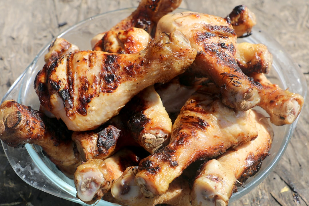 about-me fried-chicken-on-clear-glass-plate-jmkxaakikfq